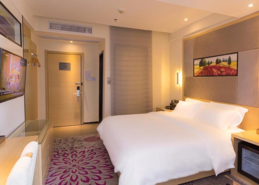 Lavande Hotel Luzhou Jiale Century City Exteriör bild